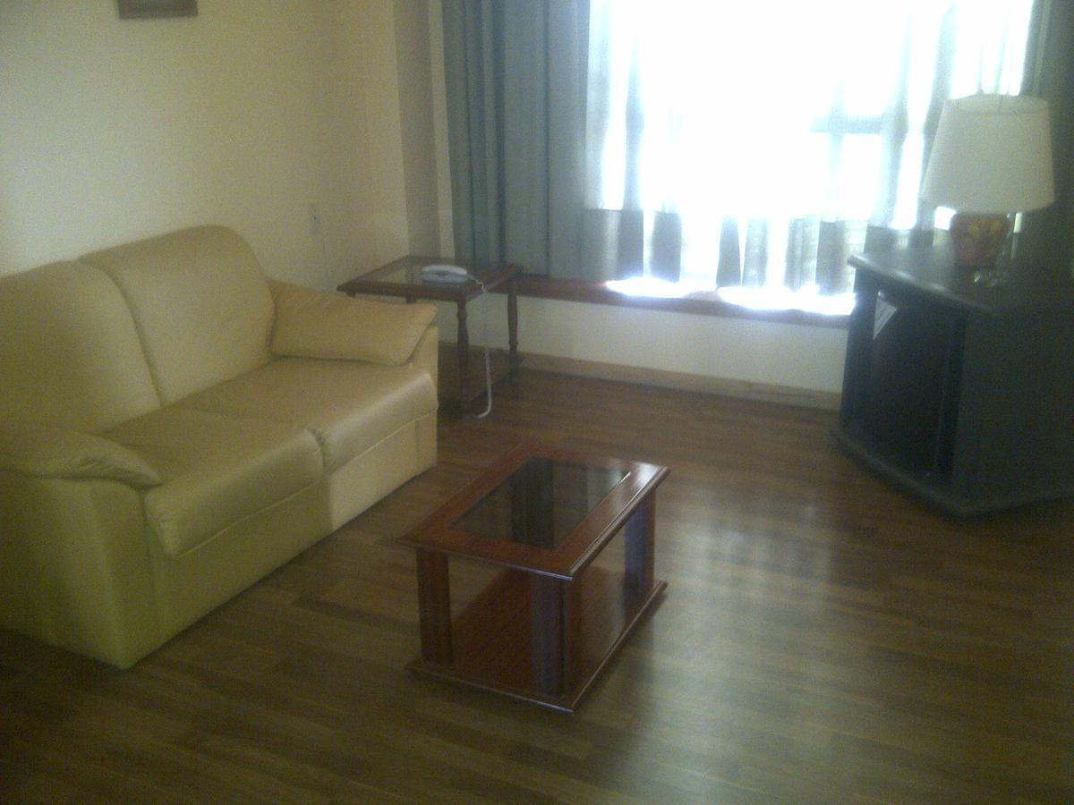Gran Hotel Chivilcoy Bagian luar foto
